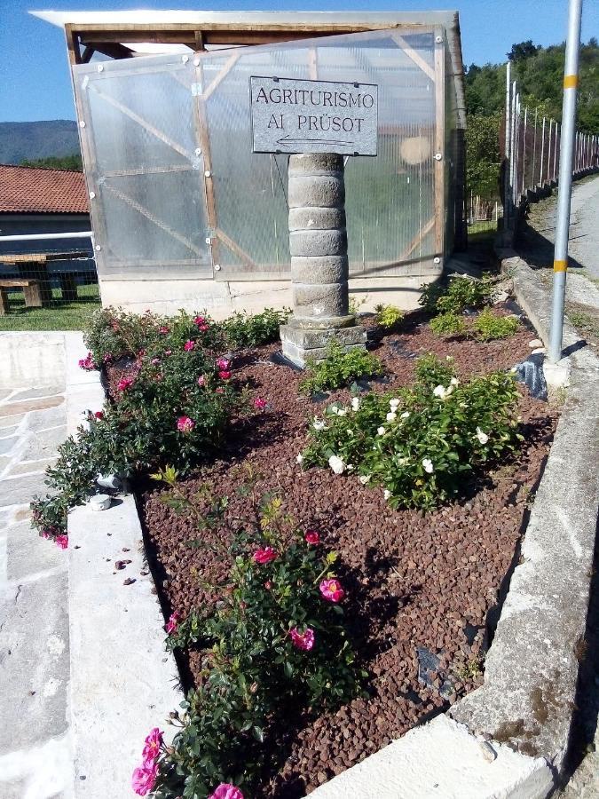 Agriturismo Ai Pruesot Bagnolo Piemonte Экстерьер фото